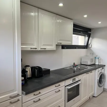 Elvan's Apartment *
